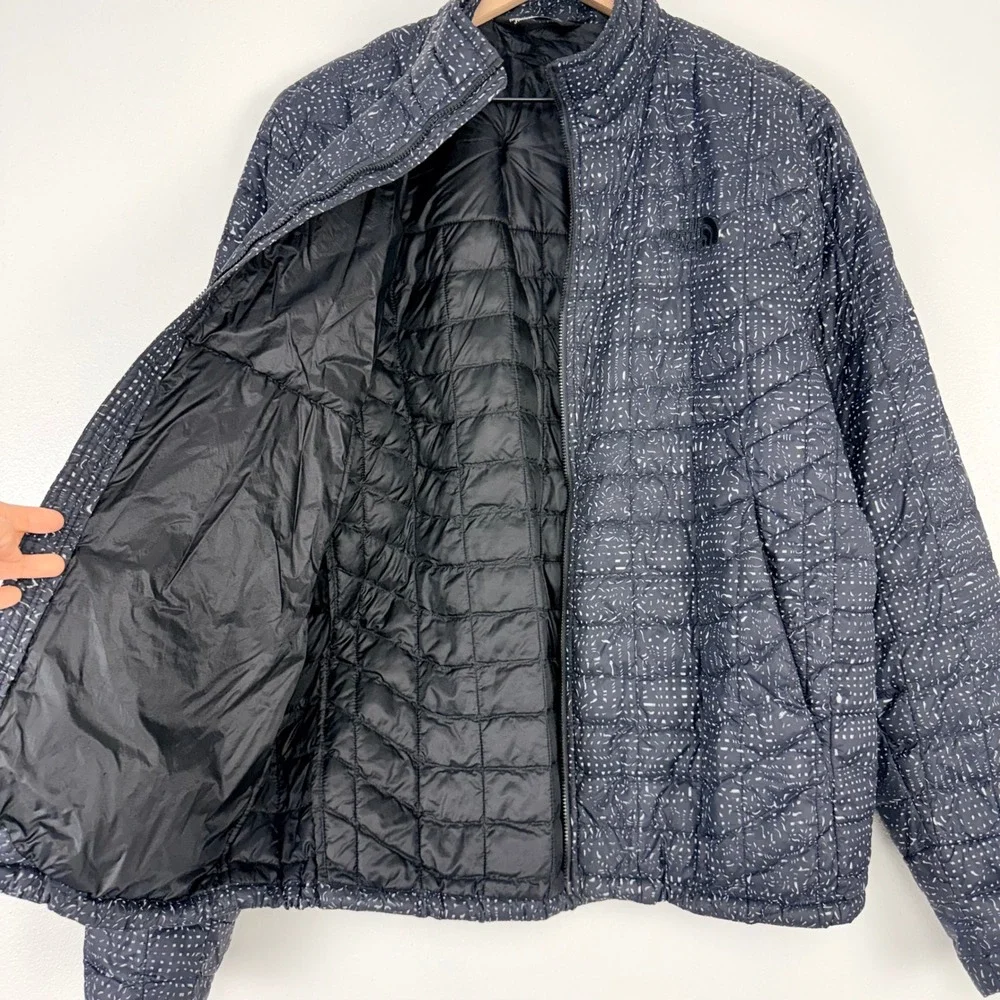 The‎ North Face Thermoball Eco Jacket Mens M Navy White Pattern Full Zip Pockets